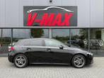 Mercedes-Benz A-klasse A 200 AMG AUT NAP Widescreen Camera, Gebruikt, 4 cilinders, Origineel Nederlands, 1600 kg