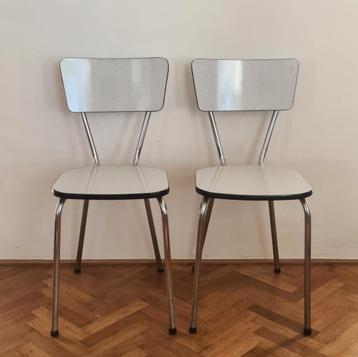 Twee vintage, design formica stoelen.  beschikbaar voor biedingen