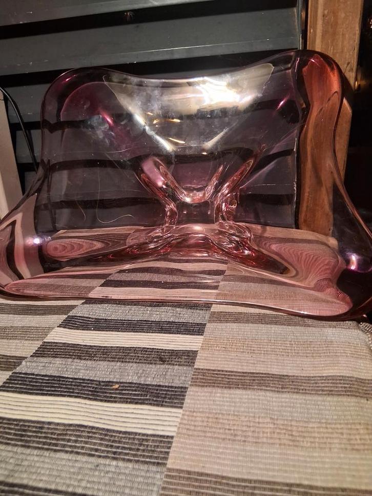 Roze Glazen Schaal - Decoratief & Elegant, Antiek en Kunst, Antiek | Glas en Kristal, Ophalen of Verzenden