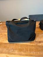 Medela kolftas met koeltasje, koelelement en 4 flesjes, Kinderen en Baby's, Babyvoeding en Toebehoren, Ophalen, Zo goed als nieuw