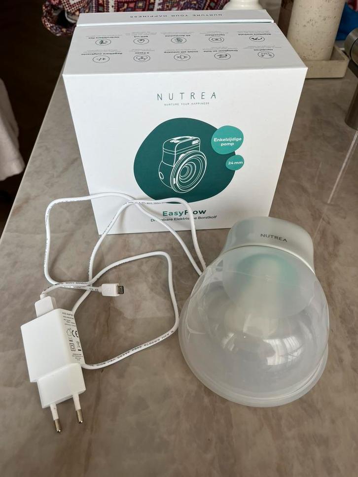 Nutrea borstkolf handsfree, Kinderen en Baby's, Babyvoeding en Toebehoren, Ophalen of Verzenden