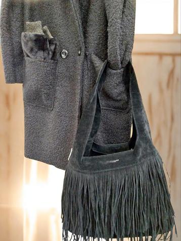 Flora & Co zwarte fringe handtas  beschikbaar voor biedingen