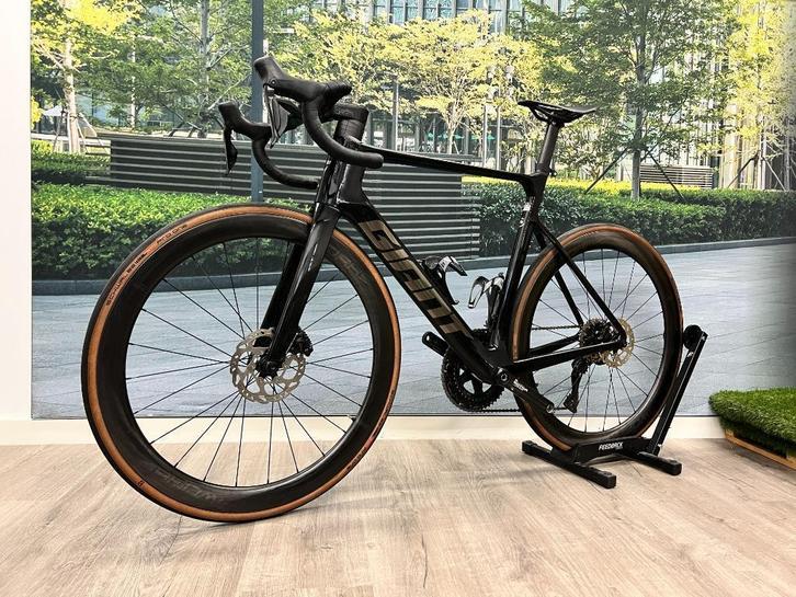 Giant Propel Advanced Pro 2025 custom Deda 105di2 powermeter, Fietsen en Brommers, Fietsen | Racefietsen, Gebruikt, Heren, Giant