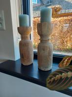 2 stoere houten kandelaars, Ophalen of Verzenden, Zo goed als nieuw, Hout, 25 tot 50 cm