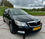 Skoda Octavia Combi 1.2 TSI Business | trekh, winterbanden, Auto's, Skoda, Origineel Nederlands, Te koop, 5 stoelen, 1180 kg