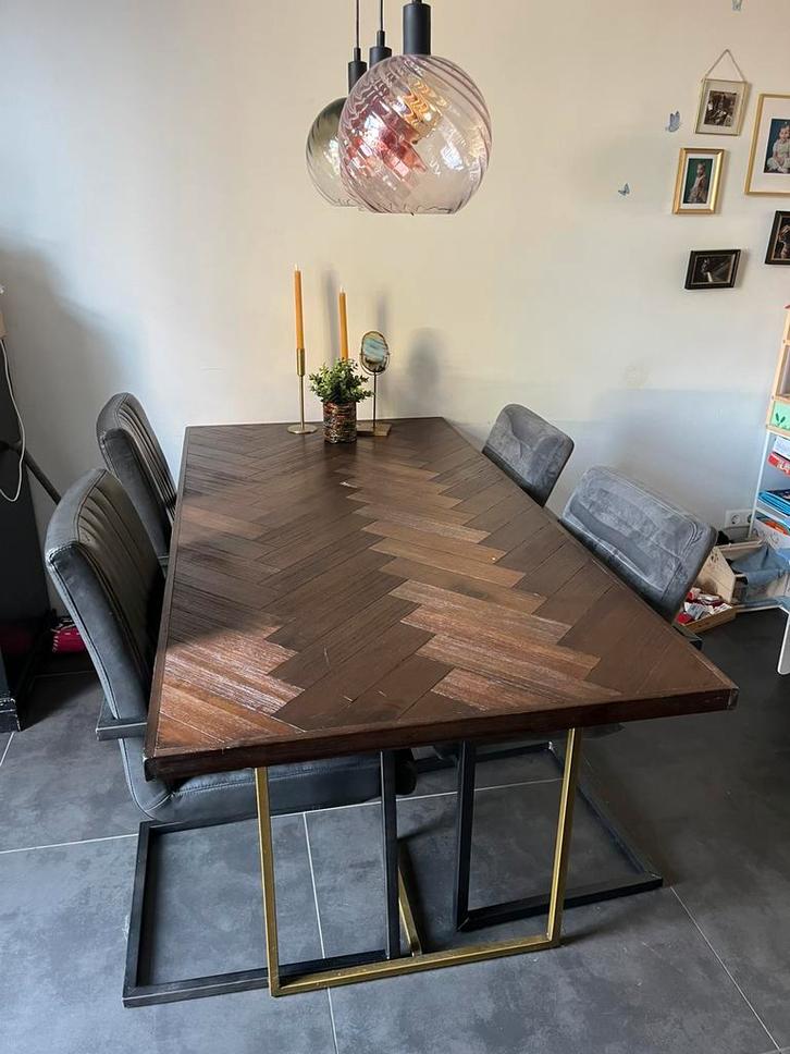 Grijze/ Antraciet leren stoelen €5,-, Huis en Inrichting, Stoelen, Gebruikt, Twee, Leer, Grijs, Ophalen