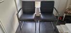 Gratis af te halen: 2 beschadigde stoelen, Gebruikt, Twee, Zwart, Ophalen of Verzenden
