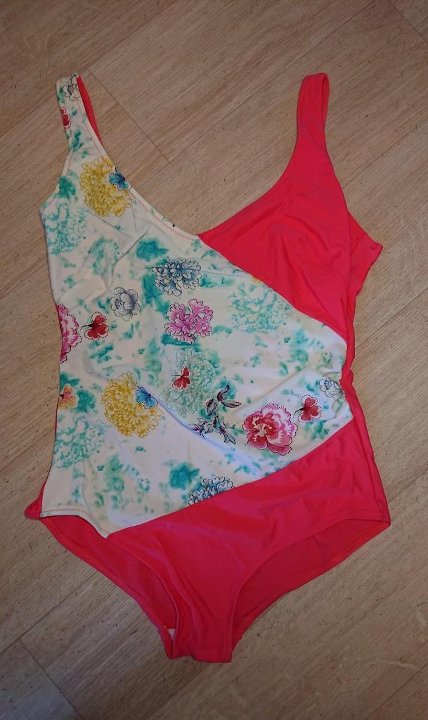 Diverse badpak tankini maat 46 oa Decathlon, Kleding | Dames, Badmode en Zwemkleding, Zo goed als nieuw, Badpak, Zwart, Ophalen of Verzenden