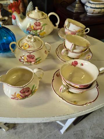 Woods Ivory Ware Thee Servies - Engeland beschikbaar voor biedingen