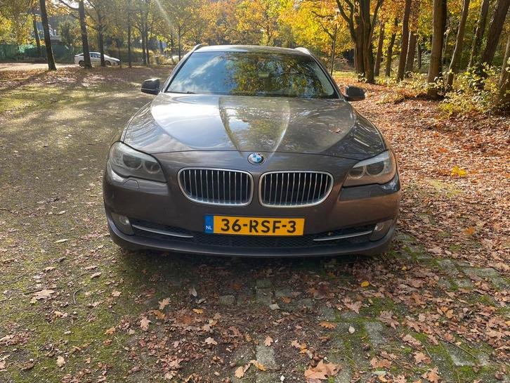 BMW 523I Touring High Executive uitvoering, Auto's, BMW, Particulier, 5-Serie, Benzine, B, Stationwagon, Automaat, Origineel Nederlands