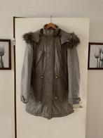 Kakigroene winterjas van BonPrix maat 42, Kleding | Dames, Ophalen of Verzenden, Gedragen, Maat 42/44 (L)