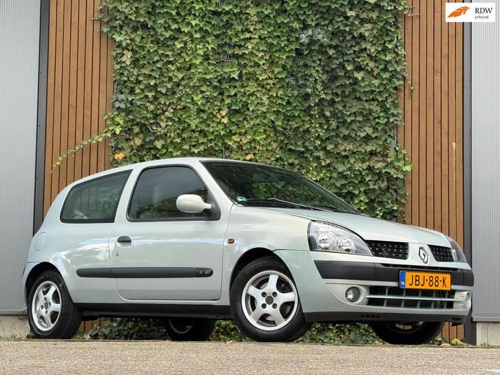 Renault CLIO 1.4-16V Privilège|AUTOMAAT|AIRCO|83.000KM, Auto's, Renault, Bedrijf, Te koop, Clio, ABS, Airbags, Airconditioning