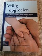 Veilig Opgroeien - Turnell & Edwards, Ophalen of Verzenden