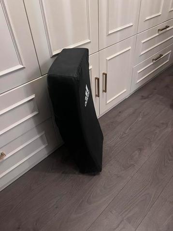 Stootkussen beschikbaar voor biedingen