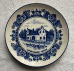Delfts blauw wandbord Limburgse hoeve., Antiek en Kunst, Ophalen