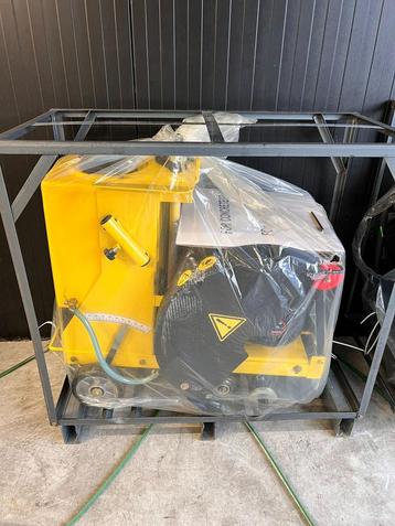 Nieuwe beton/asfaltzaag beschikbaar voor biedingen