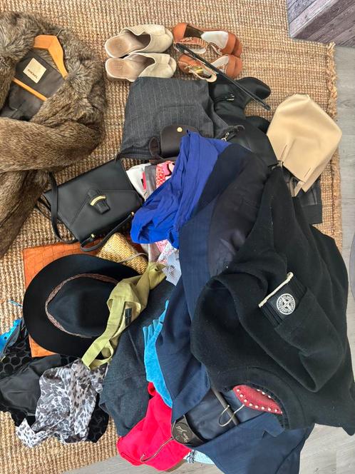 Partij merkkleding, Kleding | Dames, Dames-kledingpakketten, Zo goed als nieuw, Maat 38/40 (M), Ophalen of Verzenden
