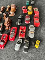Kunststof en metalen miniatuur autos, Ophalen, Zo goed als nieuw, Overige merken