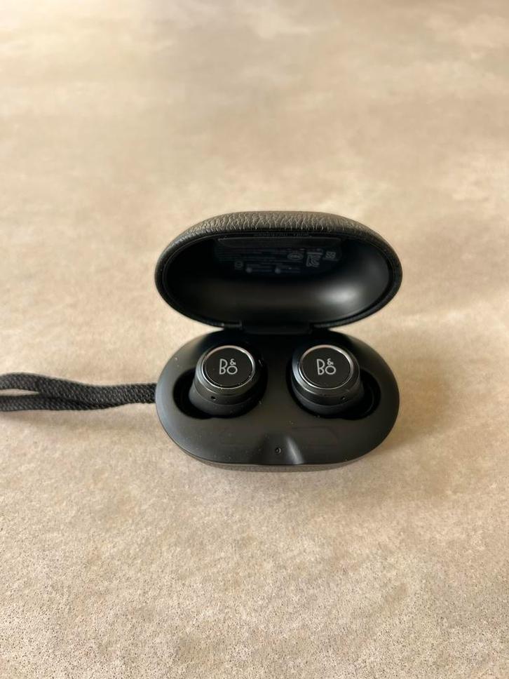 B&O Beoplay E8 Draadloze Oordopjes, Audio, Tv en Foto, Koptelefoons, Gebruikt, Overige merken, Draadloos, Ophalen