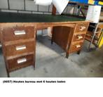 (0057) Houten bureau met laden. Afmeting 150x75, Ophalen, Gebruikt, ., .