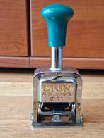 Lion C-71 automatische nummeringsmachine, stempel, igs!, Diversen, Ophalen of Verzenden, Gebruikt