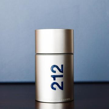 Carolina Herrera - 212 Men EDT sample beschikbaar voor biedingen