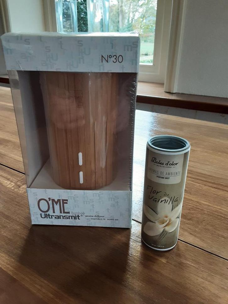 Aroma Diffuser + Vanille Olie - Nieuw in originel Verpakking, Huis en Inrichting, Woonaccessoires | Overige, Nieuw, Ophalen of Verzenden