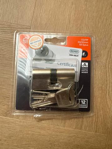 Nieuwe Nemef Cilinderslot - Originele Verpakking beschikbaar voor biedingen