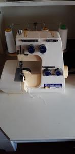 Huskylock 550 lockmachine, Hobby en Vrije tijd, Naaimachines en Toebehoren, Ophalen, Gebruikt, Lockmachine