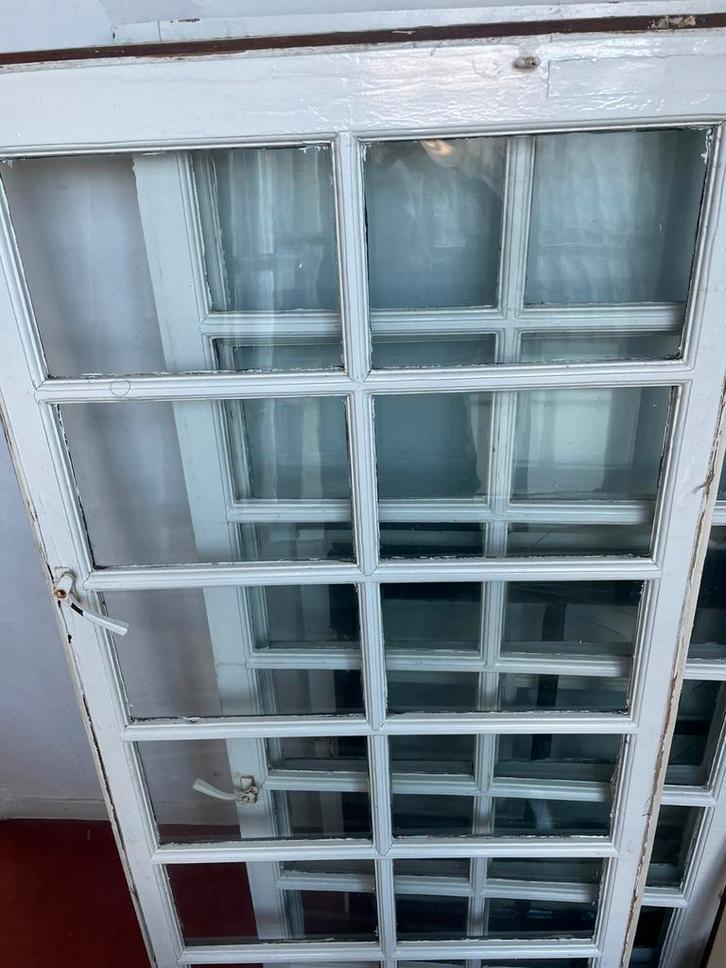 4 grote ramen/kozijnen + 2 kleine ramen/kozijnen met roeden, Doe-het-zelf en Verbouw, Glas en Ramen, Gebruikt, Gevelraam of Ruit