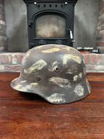 Duitse camo helm met naam en rang, Verzamelen, Ophalen of Verzenden, Duitsland, Helm of Baret