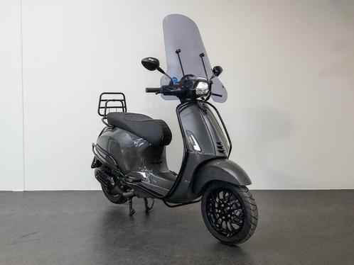 Vespa Sprint Ferrari Grey NIEUW 0 KM CUSTOM, Fietsen en Brommers, Scooters | Vespa, Nieuw, Ophalen of Verzenden