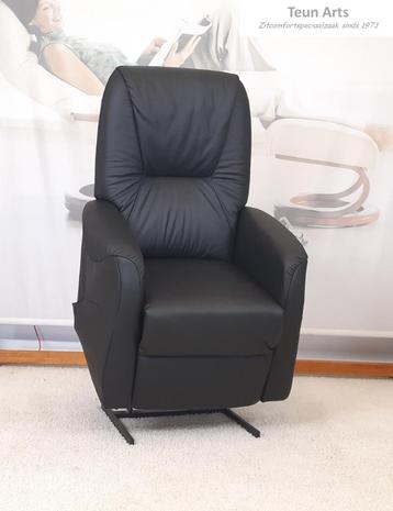 Relaxfauteuil | Relaxstoel | Met sta op | Zwart leder beschikbaar voor biedingen