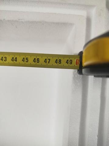 EPS 'Piepschuim' isolatiebox afmetingen circa 595x445x355 mm beschikbaar voor biedingen
