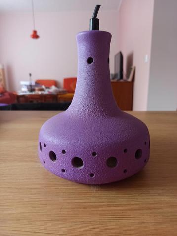 Mooie vintage paarse hanglamp keramiek  beschikbaar voor biedingen