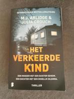 M. J. Arlidge & Julia Crouch, Ophalen of Verzenden, Zo goed als nieuw