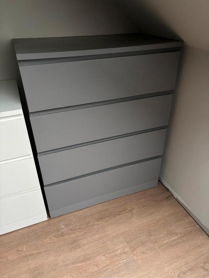IKEA Malm ladekast - grijs, Huis en Inrichting, Kasten | Ladekasten, Gebruikt, Ophalen