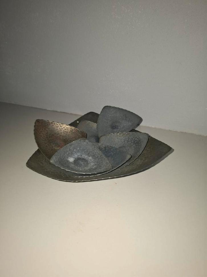 Antiek Tinnen Schaal met kleine schaaltjes, Antiek en Kunst, Antiek | Tin, Ophalen of Verzenden