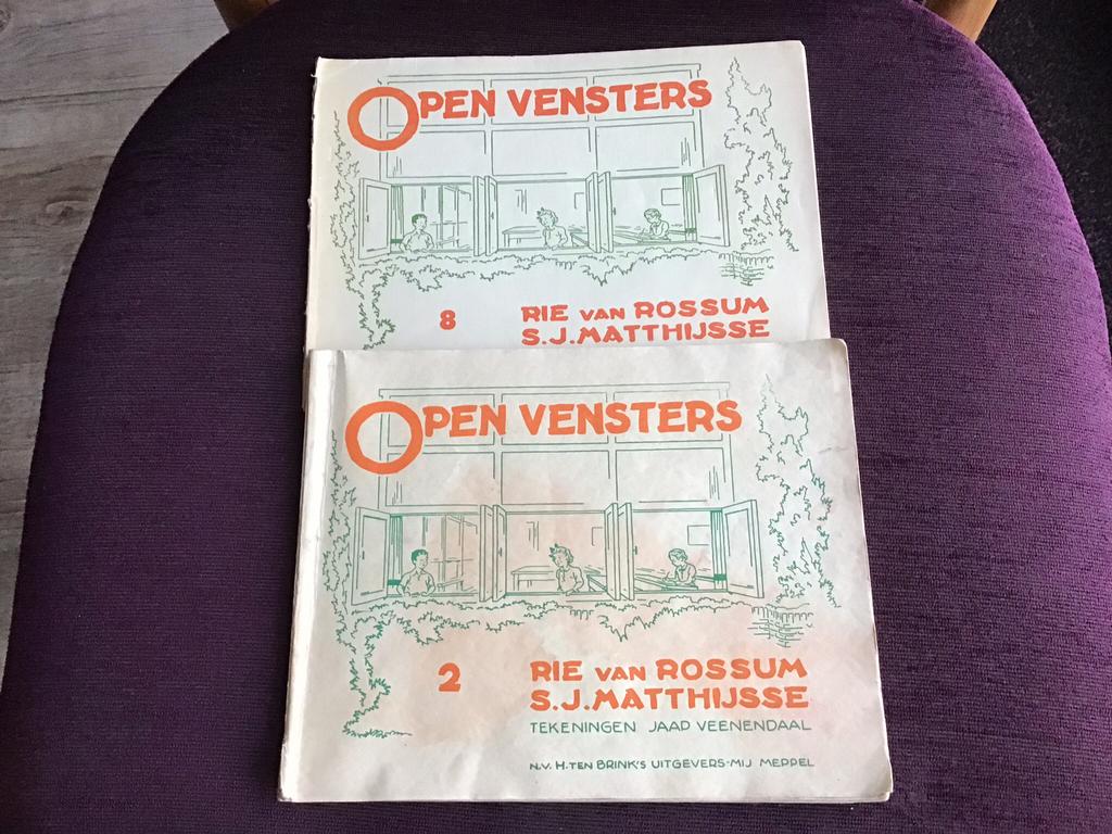 Open Vensters Rie van Rossum. Deel 2, Boeken, Ophalen of Verzenden, Gelezen