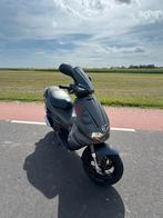 Gilera runner DD, Fietsen en Brommers, Scooters | Piaggio, Tweetakt, Overige modellen, Maximaal 45 km/u, Ophalen of Verzenden