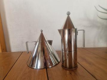 Alessi conica perculator & theepot memphis stijl.  beschikbaar voor biedingen