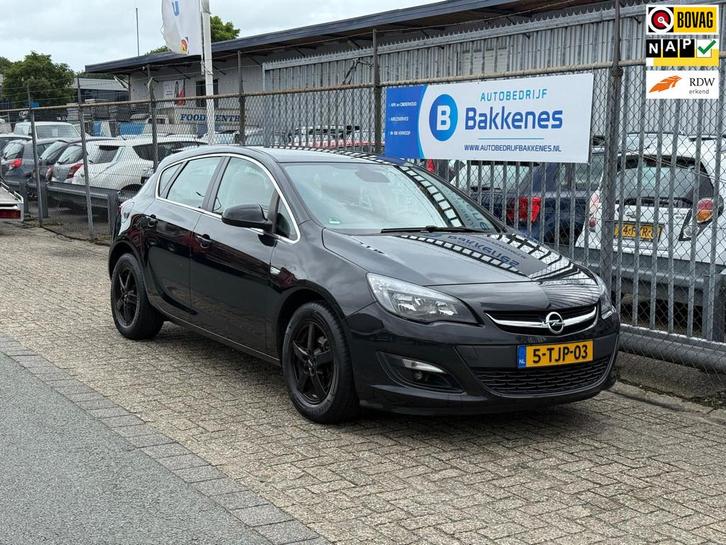 Opel Astra 1.4 Business + | Airco | Cruise | Navi, Auto's, Opel, Bedrijf, Te koop, Astra, ABS, Airbags, Airconditioning, Bluetooth