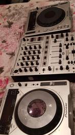 Pioneer CDJ-800 set + Mengpaneel + Flightcase gratis erbij, Muziek en Instrumenten, Dj-sets en Draaitafels, Ophalen of Verzenden