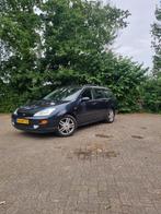Ford Focus 1.6I Ambiente Wagon 2000 donkerblauw, Auto's, Ford, Stof, Blauw, Origineel Nederlands, Handgeschakeld