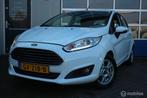 Ford Fiesta 1.5 TDCi Titanium ECC/NAVIGATIE/PDC/LMV/2015, Auto's, Ford, Voorwielaandrijving, Gebruikt, Euro 6, 1036 kg