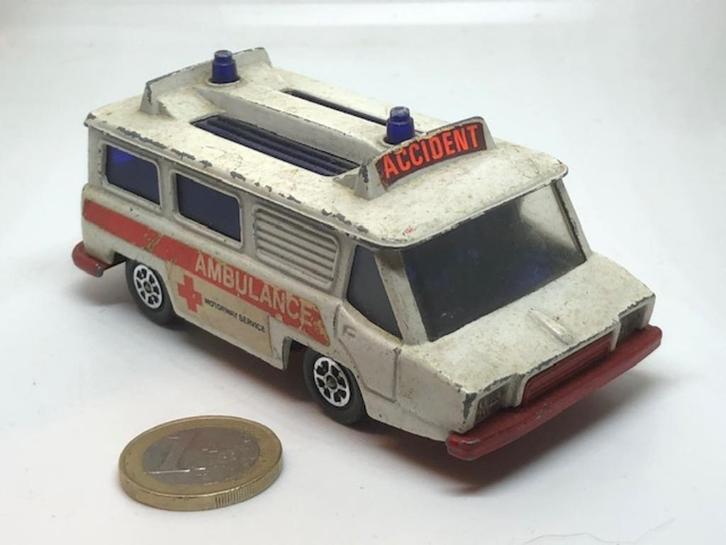 High Speed Van Ambulance, Corgi, Hobby en Vrije tijd, Modelauto's | 1:50, Gebruikt, Auto, Corgi, Ophalen of Verzenden