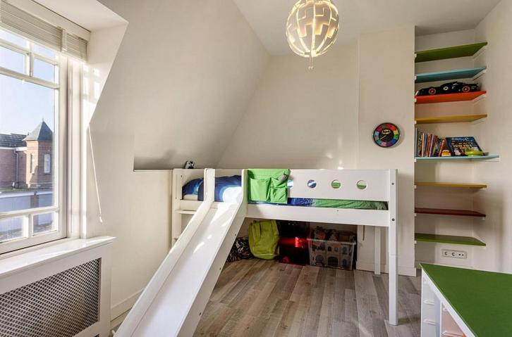 Flexa hoogslaper mét glijbaan!, Kinderen en Baby's, Kinderkamer | Stapelbedden en Hoogslapers, Zo goed als nieuw, Hoogslaper, Ophalen