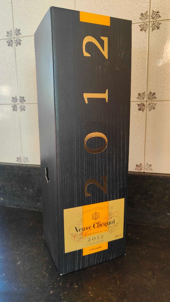Champagne Veuve Clicquot 2012 Brut Vintage, Verzamelen, Wijnen, Frankrijk, Nieuw, Ophalen of Verzenden, Champagne