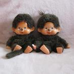 2 Vintage Monchhichi baby's met speen, by Sekiguchi, Japan., Ophalen of Verzenden, Zo goed als nieuw, Overige typen
