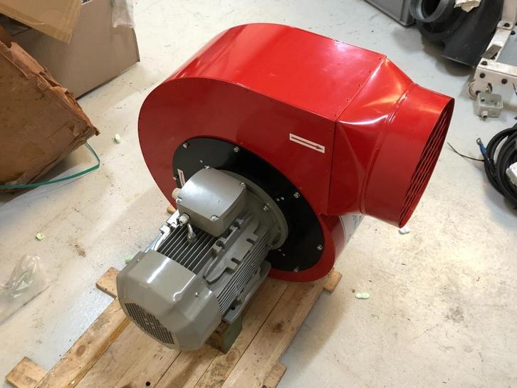 Dyno Blowing Systems E75 radiale blower/ventilator/afzuiging, Doe-het-zelf en Verbouw, Ventilatie en Afzuiging, Zo goed als nieuw